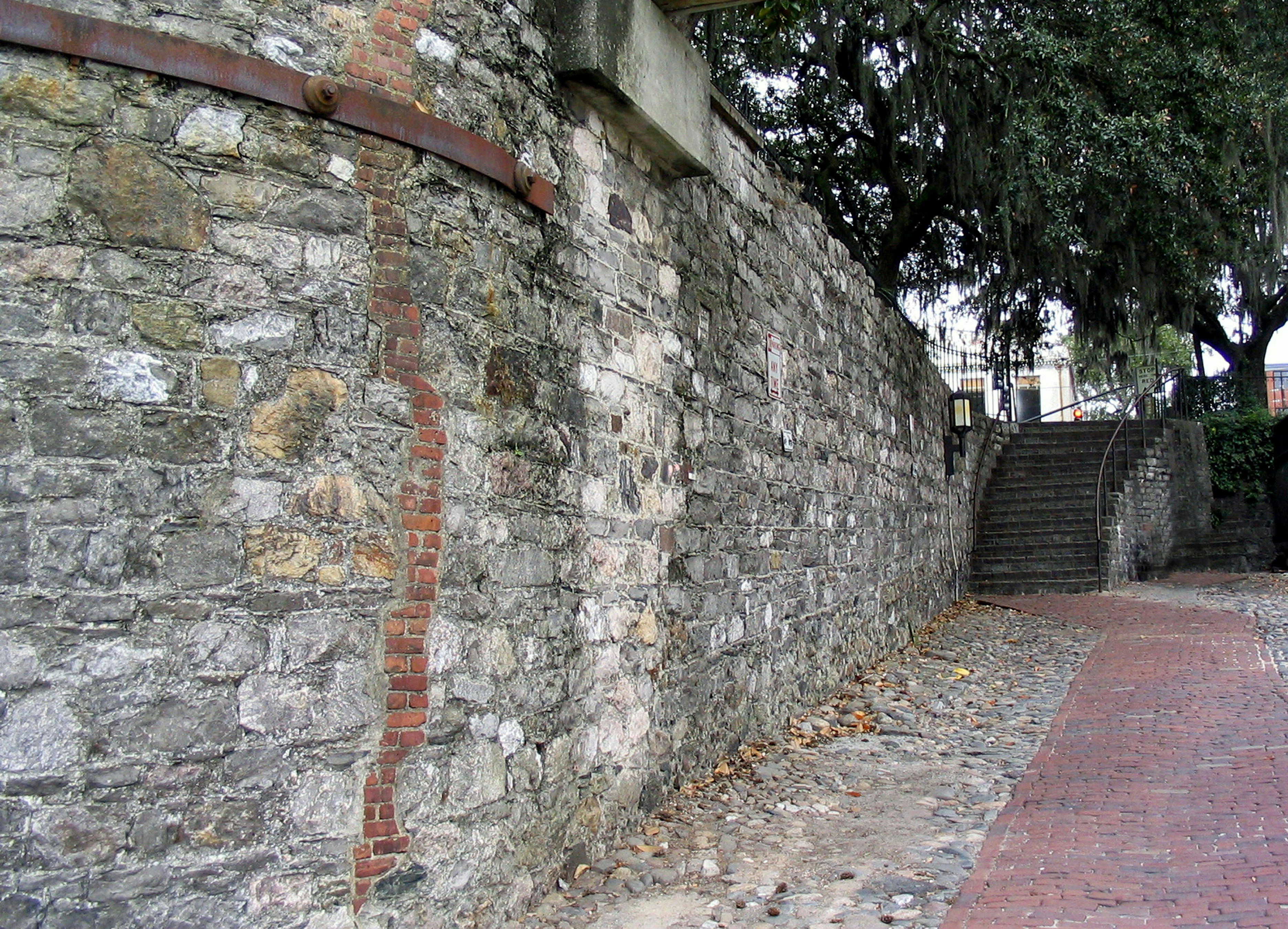 Savannah historic district street